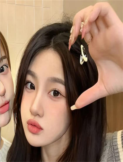 网页视频没声音-电影三女休夫