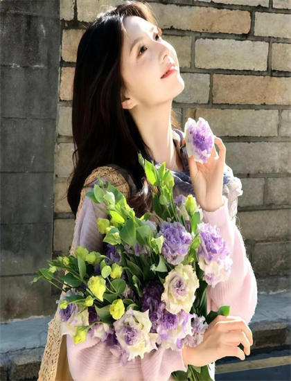 花儿直播免费视频观看-杜嘉班纳辱华视频